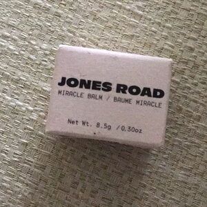 Jones Road mini Miracle Balm in Happy Hour